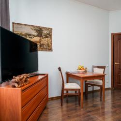 Фото Апартаменты на улице Правды 22 Park Lane Inn (Парк Лейн Инн)