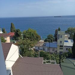 2-местный номер стандарт улучшенный с 1 двуспальной кроватью