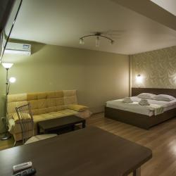 Авеню — 65a48b0b5dca4233e3db314834b969bf