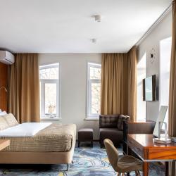 1-комнатные апартаменты студия для 3 гостей в V Hotel
