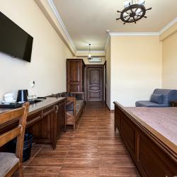 Фото Отель Chalet Provence (Шале Прованс)