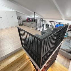 3-комнатные апартаменты студия г. Коломна, ул. Девичье поле, дом 10А, кв. 13 (мансарда)