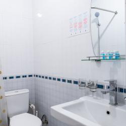 Номер стандарт с 1 двуспальной кроватью