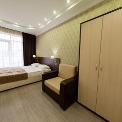 Номер стандарт с 1 двуспальной кроватью
