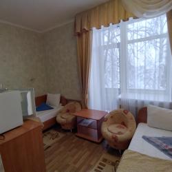 Номер стандарт с 2 односпальными кроватями (с пансионом)