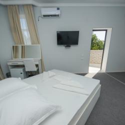 Фото Отель Надежда