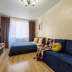 Фото Апартаменты на улице Рогожникова 5