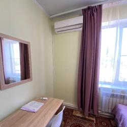 Фото Отель Кузнечик Центральная