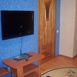 Номер стандарт улучшенный с 1 двуспальной кроватью (с завтраком)