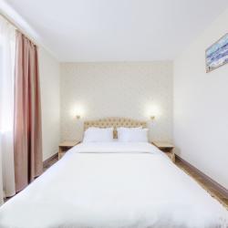 Номер стандарт с 1 двуспальной кроватью