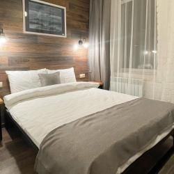 Номер стандарт с 1 двуспальной кроватью #107