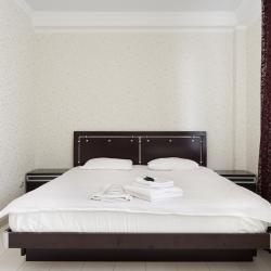 Фото Апартаменты СуткиРу на улице Кленовая Роща 8