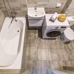 2-комнатные апартаменты улучшенные BeGuest Азина 22/2