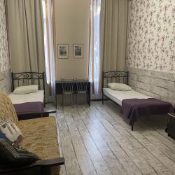 Комната стандарт с 1 двуспальной кроватью и диваном-кроватью