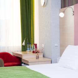 Номер комфорт с 1 двуспальной кроватью