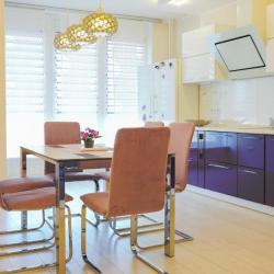 Фото Отель ABC Apartmens (ЭйБиСи Апартментс) на улице Авиаторов 41