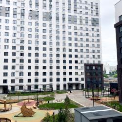 2-комнатные апартаменты стандарт в центре Тюмени с живописным прудом