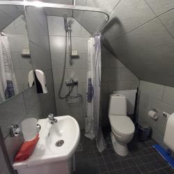 Фото Апартаменты мансарда на улице Бондарева 58а