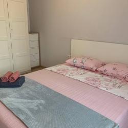 Фото Апартаменты на улице Рассветная 2