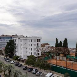 3-комнатные апартаменты стандарт с видом на море