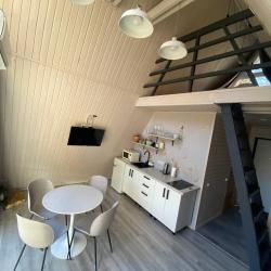 Коттедж стандарт с 1 двуспальной кроватью и диваном