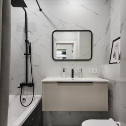 Фото Отель ЖИВИТЕ У МОРЯ! Шикарная трехкомнатная квартира в премиальном ЖК .Панорамный вид на море и горы (парковка, Wi-Fi)