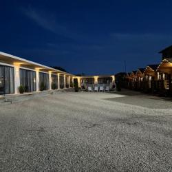 Фото Отель Sandro & Milanii (Сандро & Милани)