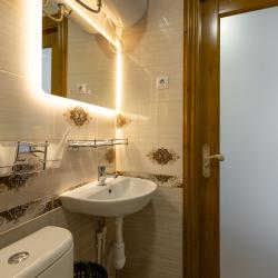 Фото 130 Hotel (130 Отель)