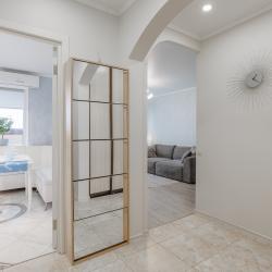 Фото Отель Rental Family Rooms (Рентал Фэмили Румс) на проспекте Труда 72