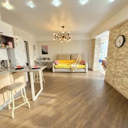 Фото Апартаменты на улице Курильская 20 к2