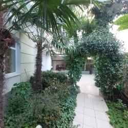 1-комнатные апартаменты студия Желтый