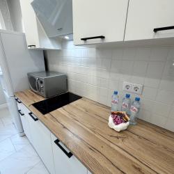 Фото Отель Посуточно50 на улице Парковая 44 корпус 1