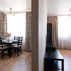 Фото Отель Домашняя на Газовиков 45