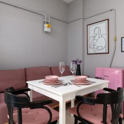 Фото Отель Sergeew Apartments на 8-й линии Васильевского острова 53