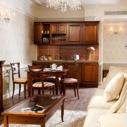 Фото Отель Villa Elena Hotel & Residences (Вилла Елена)