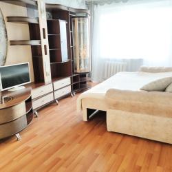 Фото Апартаменты на улице Школьная