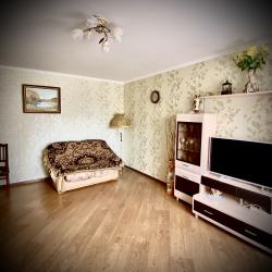 Фото Апартаменты в элитном доме у озера на улице Бондаренко