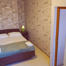 2-комнатные апартаменты с балконом, Мира 21/9А