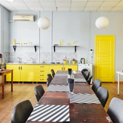 Orange hostel (Оранж) — 69035e0f6a53fa6a17a9aee8ef309eac