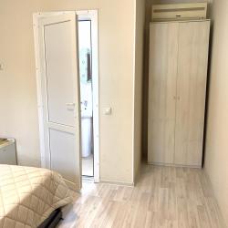 Номер стандарт с 1 двуспальной кроватью