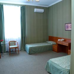 Номер стандарт с 2 односпальными кроватями