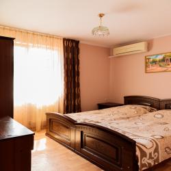 Комната стандарт с 1 двуспальной кроватью