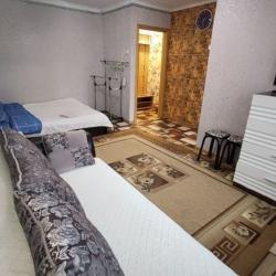 Фото Апартаменты на улице Адмирала Макарова 2