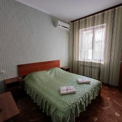 Комната стандарт с 1 двуспальной кроватью
