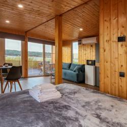 Фото Отель Мыс на Неве