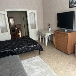 Фото Апартаменты на улице Героев Самотлора
