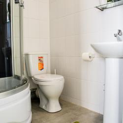 Номер стандарт семейный с 1 двуспальной кроватью