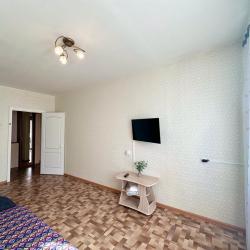 Фото Апартаменты на улице Мартынова 41