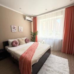 Фото Отель СУТКИ В КРД на улице им. Героя Сарабеева В.И. 5 к3