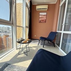 Фото Отель Большая однокомнатная квартира с видом на море